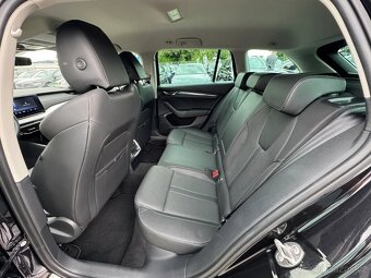 Škoda Octavia iV 150kw PHEV/matrix/masáže/webasto/head-up - 10