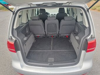 VW Touran 1.4 Tsi, 103 KW, R. 2012,  7 míst. - 10