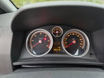 Opel Zafira B, OPC line - 10