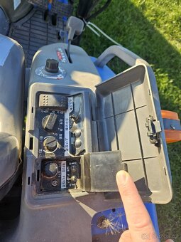 Malotraktor Iseki - 10