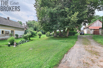 Rodinný dům Zásmuky - Vršice, pozemek 42 000 m2 - 10