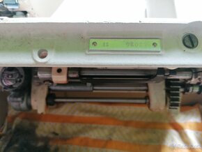 Šicí stroj Veritas - 10