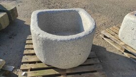 Žulová kaménka, stírka, napáječka, koryto, 88x86x55 cm - 10