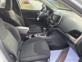 Jeep Cherokee 2,2 M-JET-4X4 NAVI,PDC,1.MAJ - 10