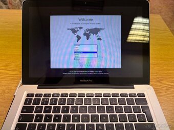 Apple MacBook Pro 13.3" A1278 - 10