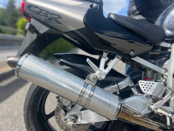 Honda cbr 900 rr Fireblade sc33 facelift - 10