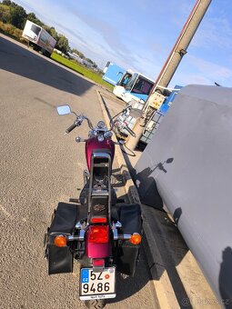 Suzuki VS 750 Intruder TOP STAV - 10