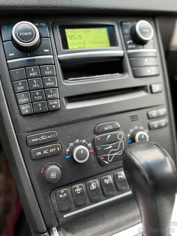 Volvo XC90 D5 AWD CZ 7 míst DPH - 10