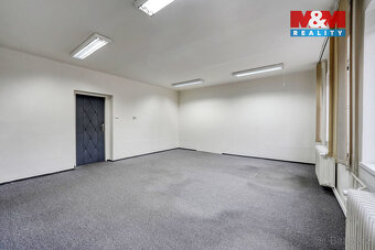 Pronájem kancelářského prostoru, 1096 m², Rokycany - 10