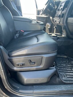 Dodge Ram 2500 6.4 Hemi 2017 4x4 Ram 2500 Crew Cab 6’4” Bed - 10