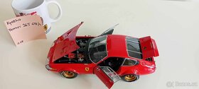 Ferrari 365 GTB/4 1:18 (kyosho) - 10