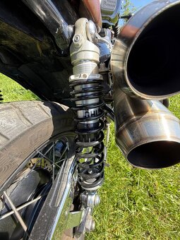Exkluzivní Triumph Street Scrambler 900 - 10
