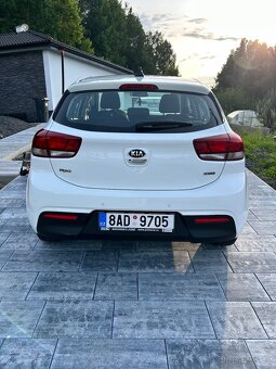 Rio 1.0 T-GDI , 88kW - 10