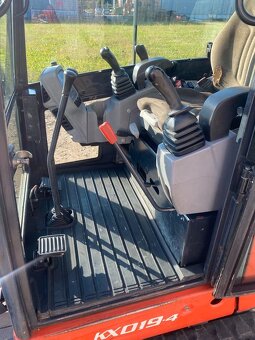 Minibagr Kubota KX019-4 - 10