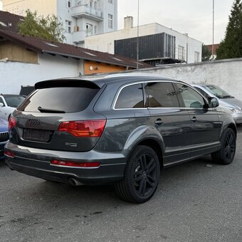 Audi Q7 3.0 TDI • 7 míst • S-line • Servisní kniha  ???? 24 - 10