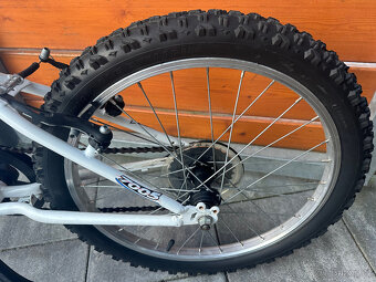Dětské kolo Ghost 20" - 10