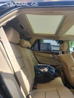 Mercedes E350 4-matic - 10