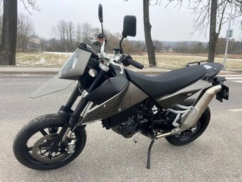 Prodám KTM 690 SUPERMOTO - 10