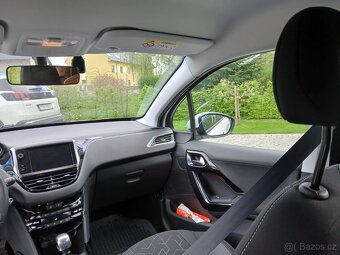 Peugeot 2008, 1.2 PureTech 110, ČR, 1. maj., jen 14 700 km - 10