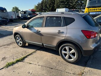 Nissan Qashqai 2.0d 4x4 2009 pojizdne navi panorama - 10