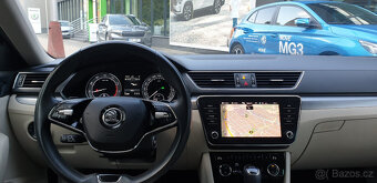 Škoda Superb 3 2.0 TSI 140 kW DSG - 44 000 km - 10