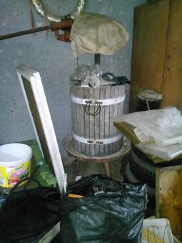 Pro vinaře ale i jako dekoraci, barely, bečky, bedny, pres.. - 10