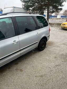 Vw sharan 1.9 TDi 96kw - 10