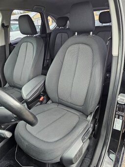 BMW 220D 140kW 2017 ACTIVE TOURER,VÝHŘEVY,SENZORY,TEMPOMAT - 10
