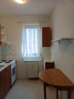 Prodej bytu 1+1, 30,9 m², balkon, kóje, Olomouc-Hodolany - 10