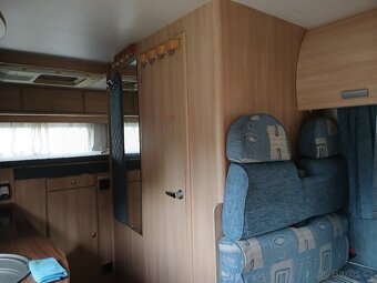 OBYTNÝ VŮZ FORD TRANSIT 350L r.2006, pro řidiče skupiny B - 10