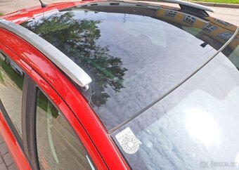 Peugeot 207 1,6 HDI SW Panorama HDI nafta manuál 66 kw - 10