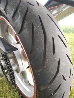 Suzuki SV 650 N - 10