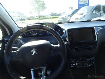 Peugeot 208 1,6HDi - 10