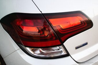 Citroën C4 Blue HDi 120 S&S FEEL EDITION - 10