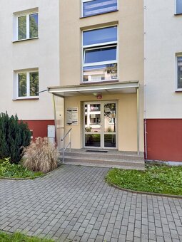 Prodej bytu 2+1 na Bartošové čtvrti, ulice M. Knesla - 10