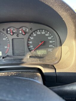 Volkswagen golf IV kombi 1.9 sdi - 10
