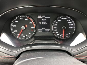 Seat Arona 1,5 TSI 110 KW FR Style LED Pravidelný servis - 10