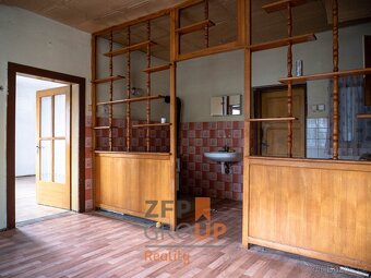 Prodej rodinného domu o rozloze 300 m2 - Kamenec u Poličky - 10