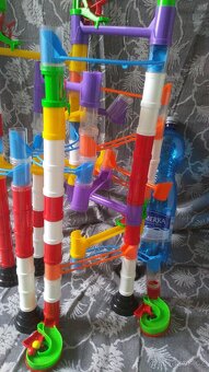 Stavebnice Merkur. Socialistické, novější i zahraniční kusy - 10