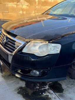 VW Passat B6, přední nárazníky - 10