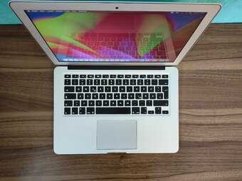 MacBook Air 2017 i5 8GB 128GB - 10