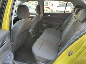 VW Golf 8 1.5TSI 96kW Hatchback Man. 34tkm Ambient ACC Qi - 10
