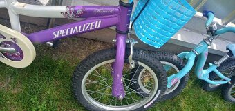 PRODÁM ODRÁŽEDLO A KOLA SPECIALIZED A 2X DĚTSKÉ KOLO - 10