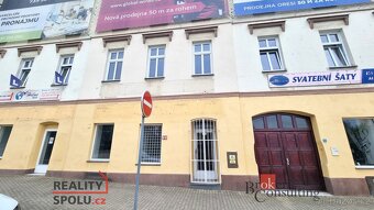 Pronájem, komerční/obchodní prostory, 57 m2, sady Pětatřicát - 10