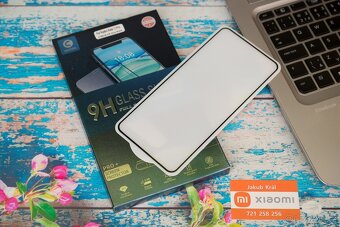 Tvrzené sklo Mocolo 3D,5D,UV pro Xiaomi, Redmi a Poco - 10
