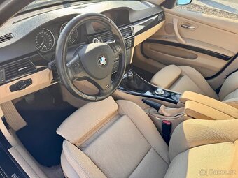 BMW e90 325i MANUÁL SPORTSITZE XENONY - 10