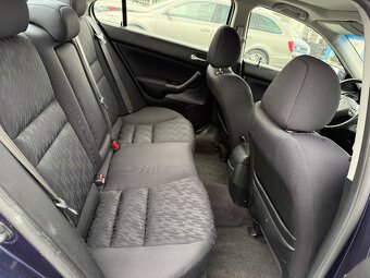 Honda Accord 2.4i -VTEC MANUÁL - 10
