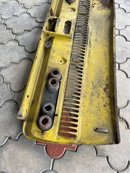 Zadní čelo Škoda 100 - 10