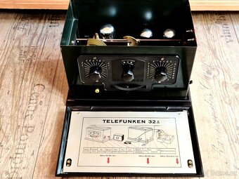 Starožitné rádio Telefunken 32A, (T32A), 1930-1932, Německo - 10