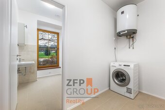 Pronájem bytu 1+1 o rozloze 76 m2, ulice K Radotínu, Praha - - 10